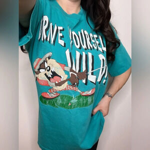 Single Stitch 90s Tasmanian Devil Vintage Warner Bros  Golfing Graphic T Shirt